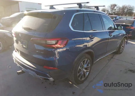 2020 BMW X5 Sdrive40I z USA, uszkodzony, nr VIN 5UXCR4C08L9C66180